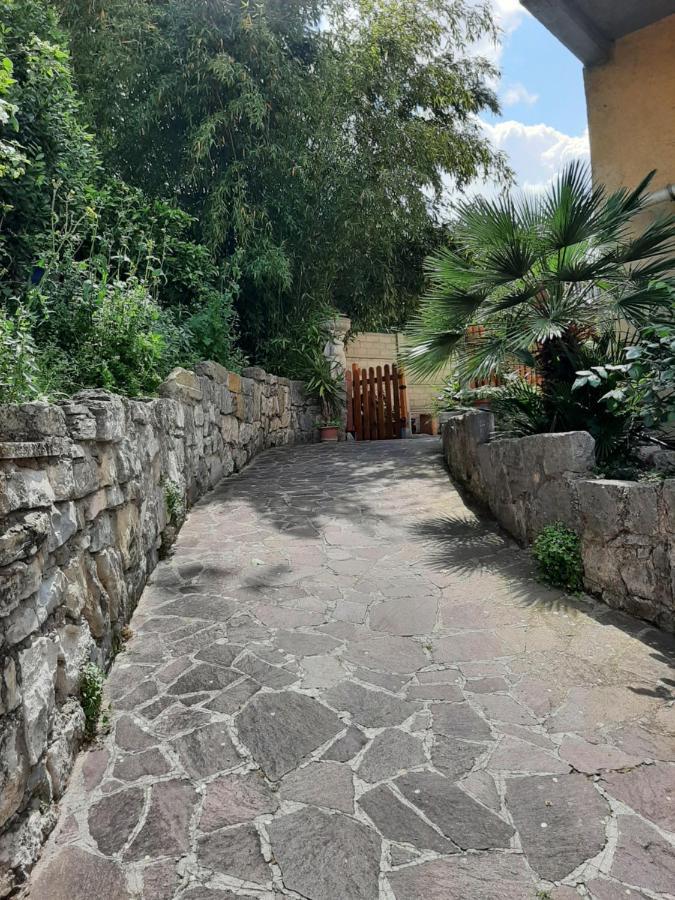 Hotel Adri'S House Monterotondo  Esterno foto